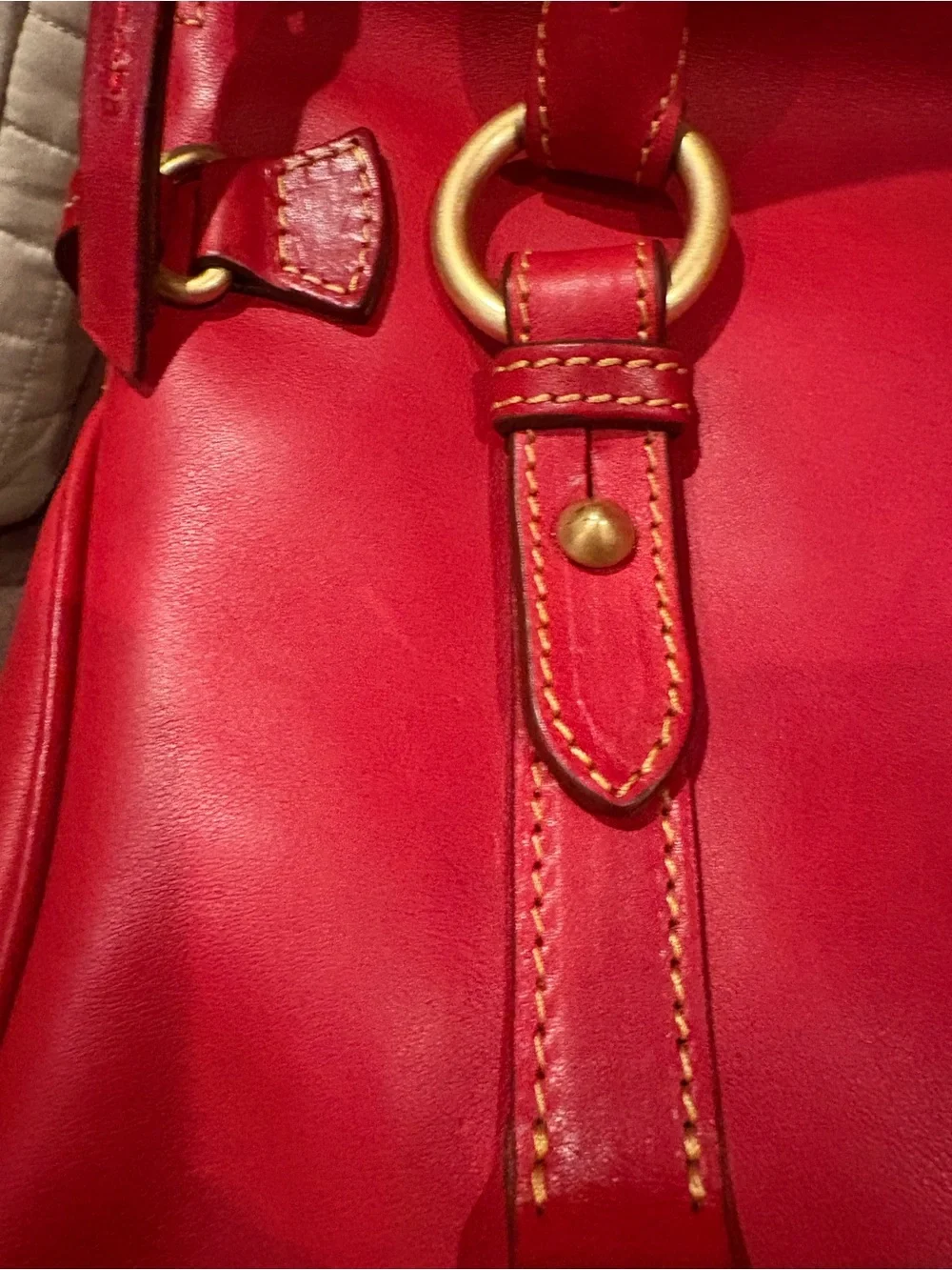💖SPOTLIGHT💖NWT Dooney & Bourke Red Florentine Satchel with Gold Hardware